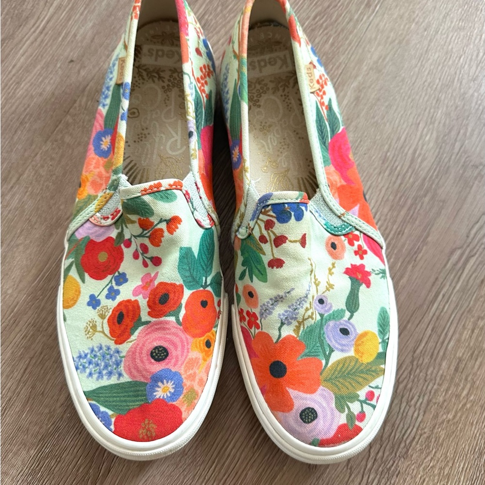 FLORAL KEDS BY RIFLE PAPER CO